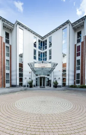 Aparion Berlin Отели в г. Клайнмахнов