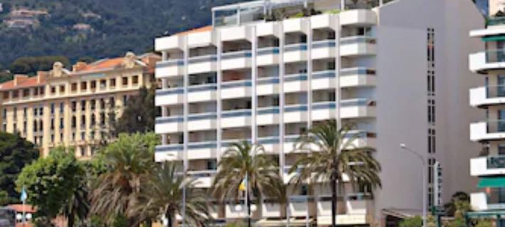Hôtel Riva Art & Spa Отели в г. Ментона