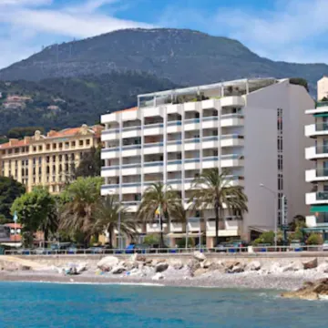 Hôtel Riva Art & Spa Hotels near Borrigo Beach