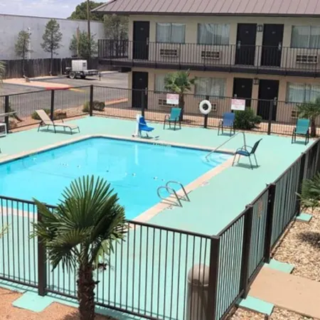 Howard Johnson by Wyndham Odessa TX