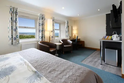 Woodland Bay Hotel