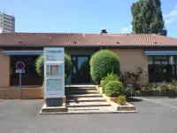 Campanile Nature - Bordeaux Ouest le Bouscat Hotels near Cauderan