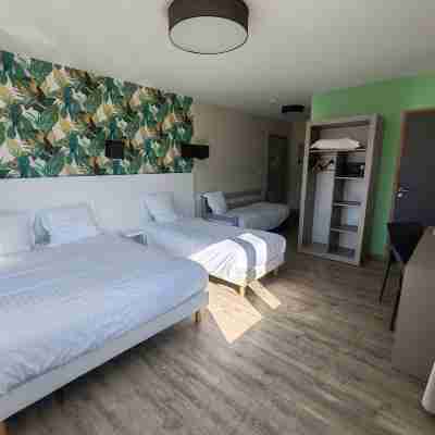 Contact Hôtel Auberge du château de joux Rooms