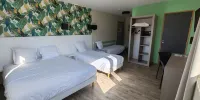 Auberge du château de Joux - Quadruple Chambre