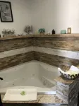Dunes Motel - Bend - Bathtub