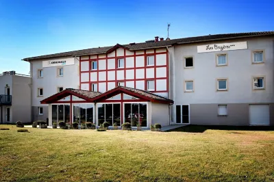 The Originals City Hôtel les Bruyères Dax Nord Hôtels à proximité de : Conservatoire avicole du Puyobrau