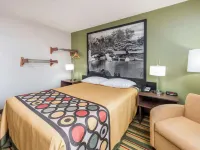 Super 8 by Wyndham Bloomington Hotels in Bloomington