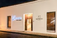 Sereno Hotel のホテル