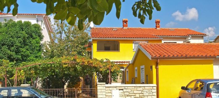 Apartments Milena 436 Hotels in Fazana