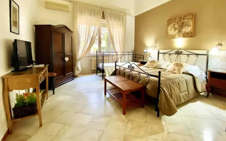 Aedes B&B Il Giardino dei Sogni Отели рядом с достопримечательностью «Porta Napoli»