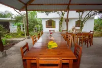 Hotel Twin Galápagos - parking