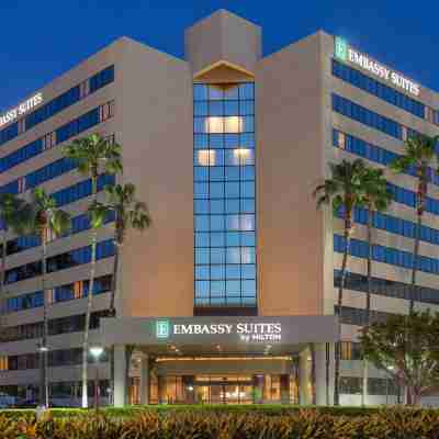 엠버시 스위트 바이 힐튼 어바인 오렌지 카운티 에어포트 Hotel Exterior