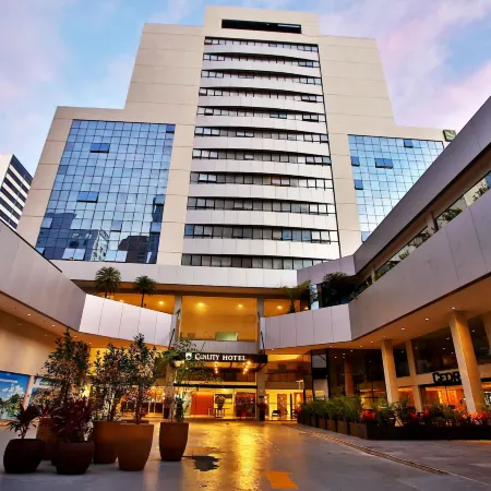 Quality Hotel & Suítes São Salvador Отели рядом с достопримечательностью «Парк аттракционов Блу-Кост»