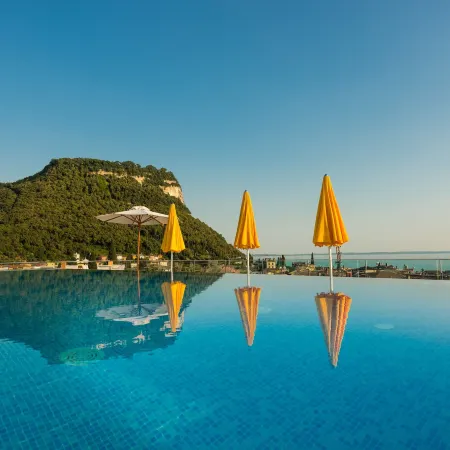 Sky Pool Hotel Sole Garda Hotels in Garda Town