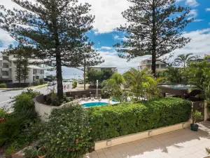 Norfolk Luxury Beachfront Apartments Main Beach