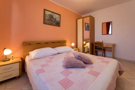 Hotel Aurora Отели в г. Валтура