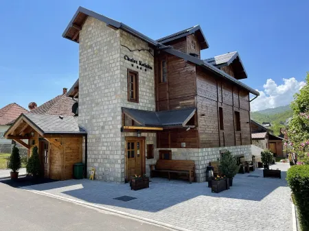Chalet Kolašin Отели в г. Колашин