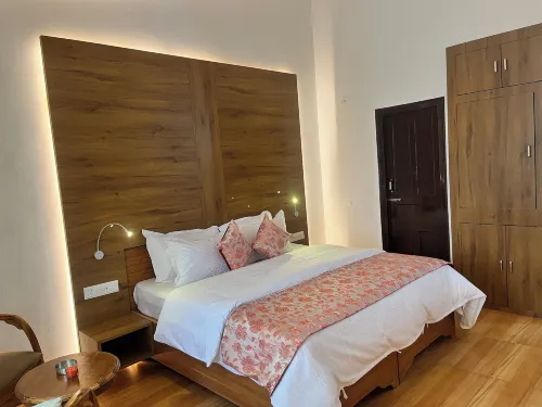 Crestmont Snow View Resort Ranikhet Hotels in Majkhali