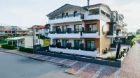 Elizabeth Queen Luxury Rooms Hotels in Methoni