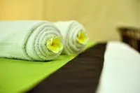 Hotel Athgira
