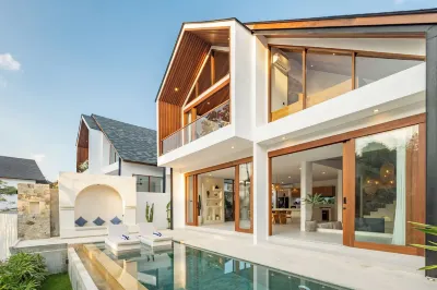 House of AD Hotels in Tabanan