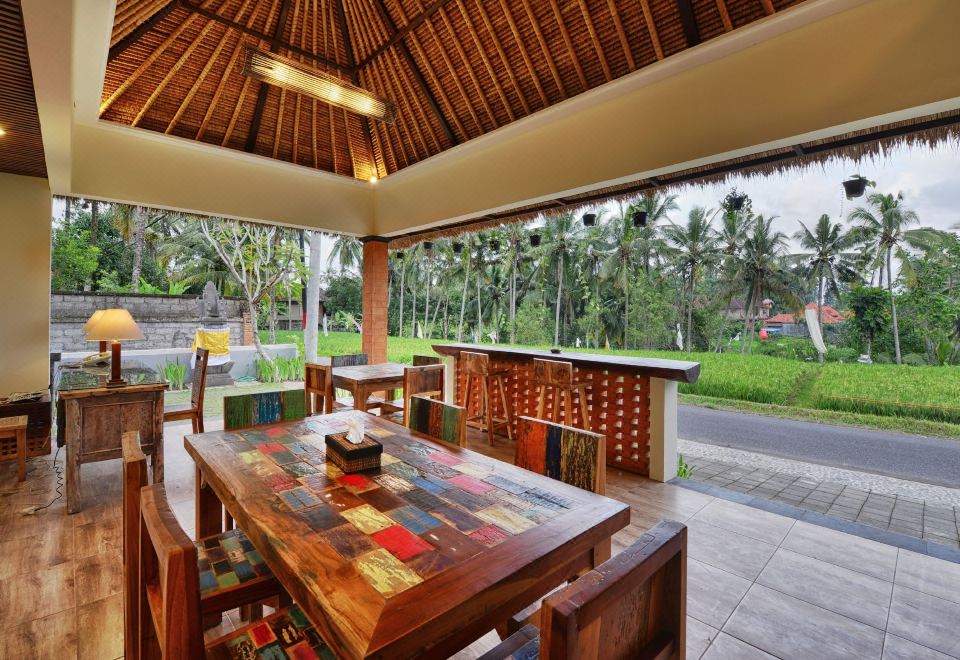 우붓 전통예술시장 전경