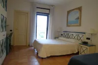Hotel Club Sabbiadoro Hôtels à : Battipaglia