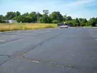 Economy Inn Wentzville - parking