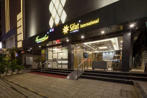 Hotel Sifat International