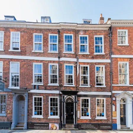 Guy Fawkes Inn Отели рядом с достопримечательностью «Монастырь-музей Бар»