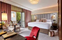Westport Plaza Hotel, Spa & Leisure Hotels in der Nähe von Ulster Bank
