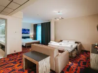 Tallink Spa & Conference Hotel Hoteles cerca de Muralla de la Ciudad