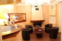 Le Chatel Hotels in Royat