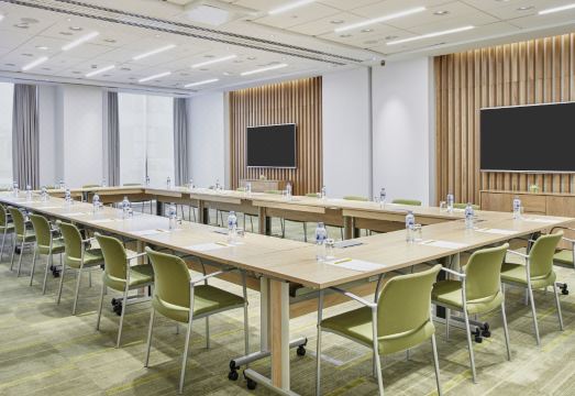 호텔 내부 전경