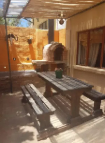Trackers Inn