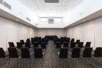 Mawson Lakes Hotel Hôtels à : Gepps Cross