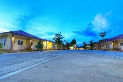 Khaohom Resort Hotels in 