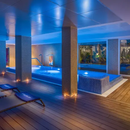 H10 Casa del Mar