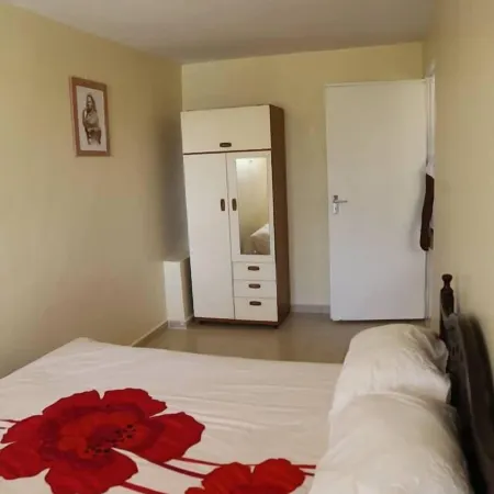 Simani Guest House
