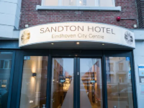 サンドトン アイントホーフェン センター アイントホーフェンのホテル