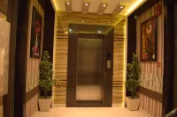 Hotel Uday Palace Hotels in Varanasi
