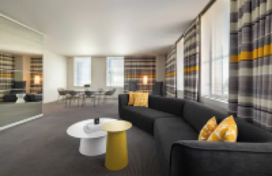 โรงแรมเดอะเดลฟี