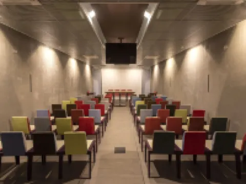 アルベルゴ カンティーン アシェリ ブラのホテル