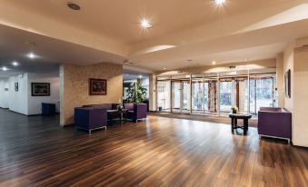 Azimut Park Hotel& Spa Repino
