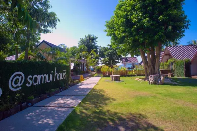 At Samui Haus Hotel in zona Lipa Noi Pier