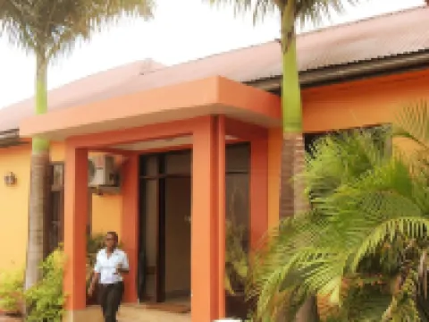 烏康佳中轉汽車旅館 鄰近尼雷爾國際機場的酒店