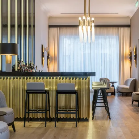 S Paul City Hotel