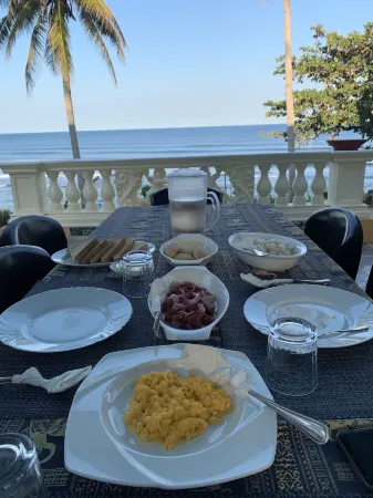 Hotel G Beach Resort and Restobar