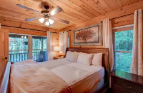 Heritage Hill Cabins