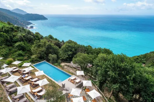 Sesta Terra Natural Resort Hotel a Framura